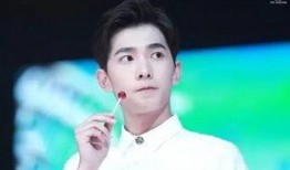 爆料杨洋日常视频大全最新,明星私下的真实生活